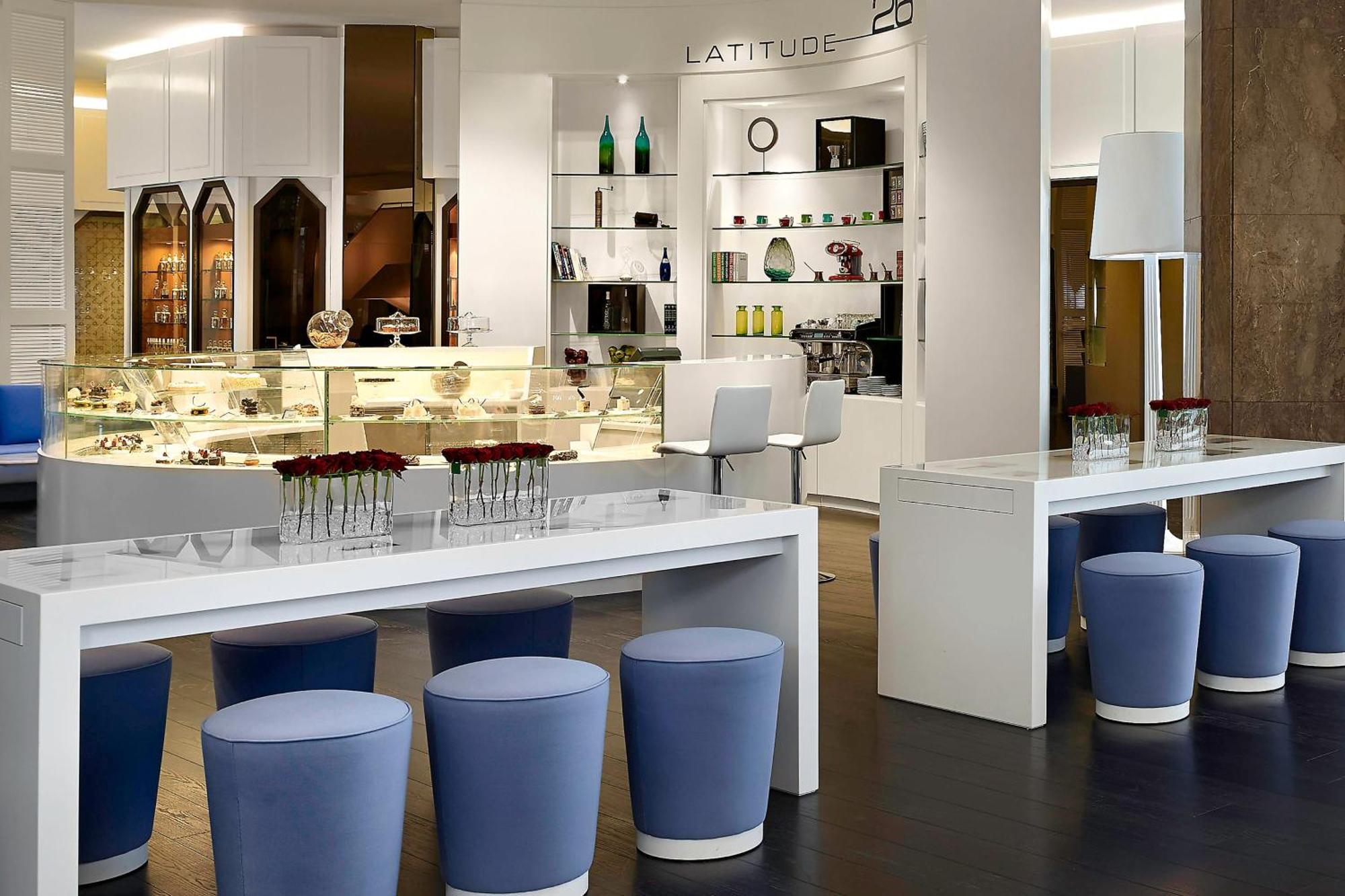 Le Meridien Al Khobar Exterior photo The lounge at the airport
