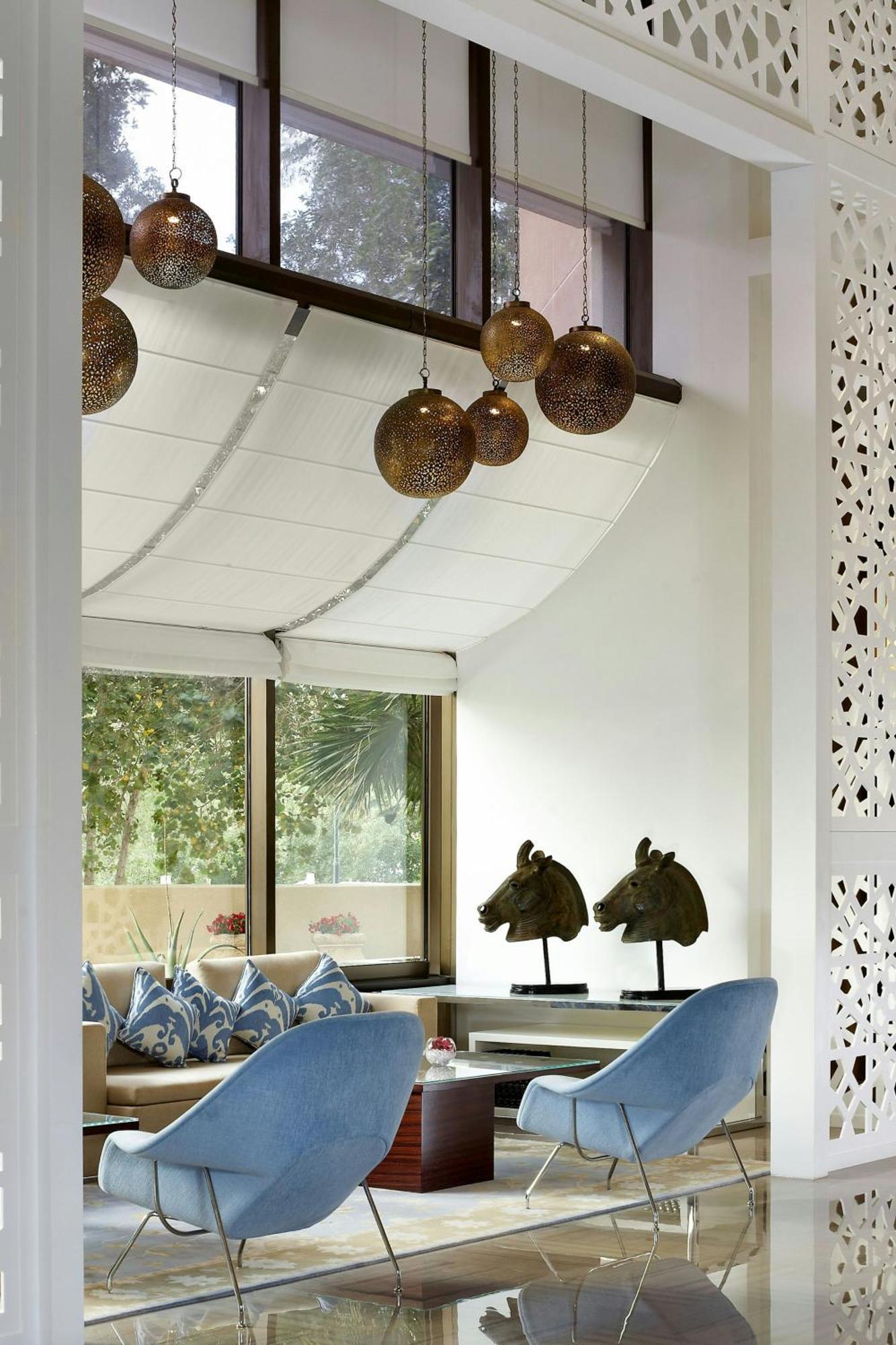 Le Meridien Al Khobar Exterior photo Roman shade